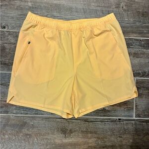 Men’s DSG Agility Shorts in Light Yellow